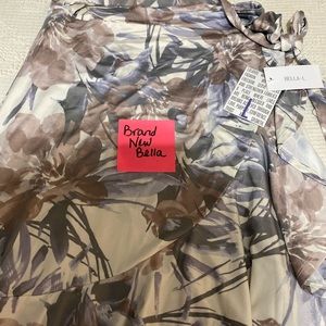 LulaRoe Bella wrap skirt